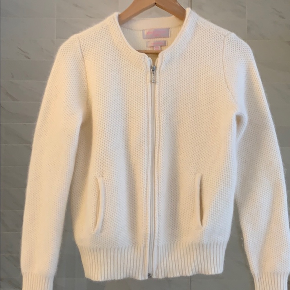 Luxurious cozy warm sweater